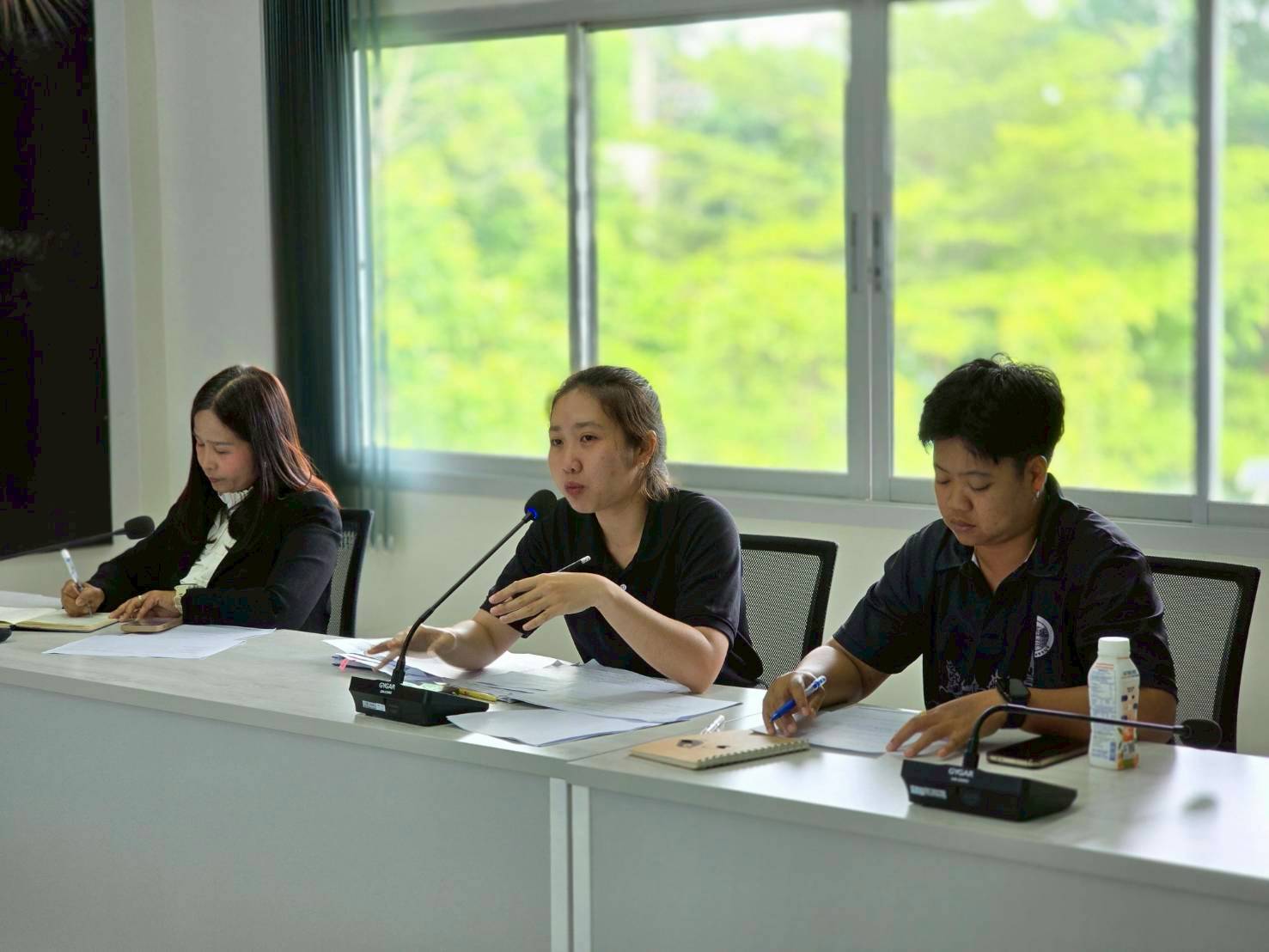 title - ปฏิรูปที่ดินจังหวัดเพชรบุรี ประชุมข้าราชการและเจ้าหน้าที่ สำนักงานการปฏิรูปที่ดินจังหวัดเพชรบุรี (ส.ก.ป.เพชรบุรี) ครั้งที่ 2/2569